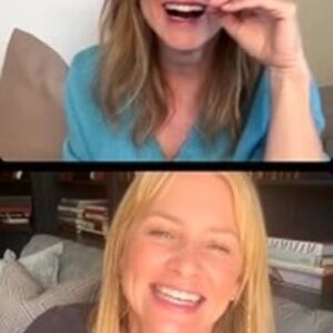 Sasha Alexander Instagram - Talking to my beautiful bestie @jessicacapshaw about #GreysAnatomy, the importance of friends & #taylorswift love. #convosandcoffee