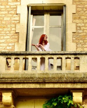 Sasha Alsberg Instagram - A few months ago I was contacted by @manorandmaker inviting me stay at their beautiful French chateau for a Nanowrimo retreat. 🏰 It’s fair to say that I not only got writing done (#Deadlinelife), but creatively, it relit a fire within me that I thought had long since gone out. I am forever grateful for the new friendships I’ve formed with Sara and Stephen (and their precious pups, of course!)
They helped light that creative fire through collaboration and kinship in art and for that, I am so thankful. 

What they do with their chateau retreats can only be described as magic. From the delicious food and top notch hospitality, to the countryside walks and endless conversation, I am still in awe and feeling so full (my heart and my stomach!) I cannot wait to come back and create more magic. ✨

These photos were taken by the very talented Stephen and the outfit by dressmaker extraordinaire, Sara! 

Stay tuned for more magical photos (and videos) to come. 

I may have left the chateau, but my heart will always feel at home within its historical stone walls. ❤️ 

 #OfWhimsicalMoments #everydaymagic #TheHappyNow #chateaucore #quietinthewild #redhead  #france #southoffrance #frenchcountryside #historicaldress #periodfashion #cottagecore #littlewanderersdiary #folkandstory #booknymph #bookstagram #authorsofinstagram #writingretreat #frenchchateau #medevielfashion