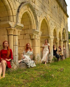 Sasha Alsberg Instagram - the people 💕 Part 1 of our heavenly trip to Château de Saint-Germain-des-Prés (@manorandmaker) 🏰❤️🇫🇷 

📷 Photography by @cre8vman 

#France #dordogne #manorandmaker #creativeretreat #visitfrance #chateaulife #summerholiday #cottagecore