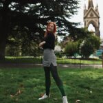 Sasha Alsberg Instagram - Swipe to see who I got reunited with yesterday in London! ❤️#TheGoodOldDaysReturn Missed @tashapolis and @xtinemay loads and it’s so surreal to see them IRL again ✨ it was the best of days! #besties #reunited #booktube #prettylittlelondon #autumnoutfit #thehappynow #redhead