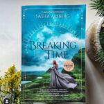 Sasha Alsberg Instagram - Absolutely LOVING all your pictures of @projectredbook! 🥰 BREAKING TIME comes out in just OVER A WEEK (WHATTTTTT) - I’m going on tour to New York, Boston and Miami next week and I hope to see some of your beautiful faces there! #bookstagram #booktok #breakingtime #authorsofinstagram #fantasybooks
