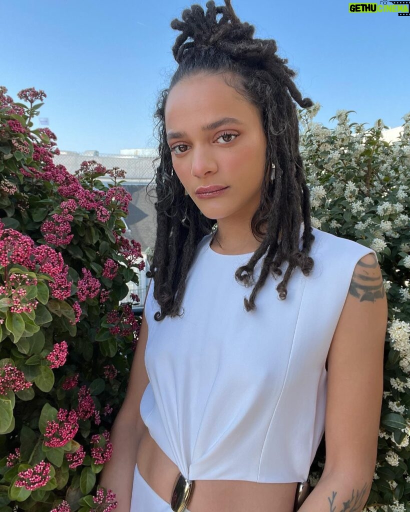 Sasha Lane Instagram - thank you for the invite - the designs- the good times. Loved it all @gabrielahearst @chloe 🤍