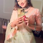Sasmita Piyali Sahoo Instagram - Tu zaroori ❤️💫… #reels #reelitfeelit #love #odiagirl #pretty #vibes #mirror #song #reelsinstagram #actress #indianlook #instagram #sasmitapiyalisahoo
