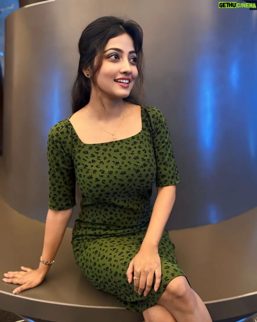 Sasmita Piyali Sahoo Instagram - ‘SMILE’ It is the key that fits the lock of everybody’s heart❤️💫… . . #picoftheday #smile #life #love #heart #vibes #happiness #beautiful #odiagirl #actress #beurself #positivevibes #peace #instagram #sasmitapiyalisahoo