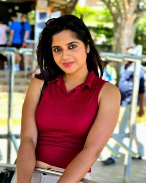 Sathya Devarajan Instagram - Tan lines fade, but memories will last forever ❤️🫶
.
.
.
.
#tamilactress #sathyadevarajan #chennai #trendingpost #tamilponnu #fashioninspo #photoshoot #travel