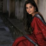 Sathya Devarajan Instagram - Did you celebrate Valentine’s Day? If yes cool 😃 If No, Worried about not having a valentine to celebrate? You are MISSING OUT. The Only person that don’t ditch you and you can always rely on is YOURSELF ❤️ Not every fancy relationships that you see on social media lasts! Remember the only valid and beautiful relationship is that you have made with Yourself. So Make sure you celebrate YOU this day ❤️ And to all of you who have been giving me so much love all these years, Happy Valentine’s Day! You all mean a lot to me. I love you all 💙🫶 . . . . #valentinesday #happyvibes #sathyadevarajan