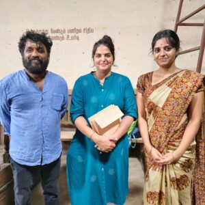 Sathya Devarajan Instagram - The ending we all didn't deserve, we all didn't even dreamt  of ! 😭🫶🥲 Still haven't recovered from yesterday's final byes and cries... I know how each and every artist, every technician has put in so much efforts in making ethirneechal into a masterpiece! My heartfelt thanks and hugs to each one of you! ❤️🫶🫂🤗 

Iam still processing what has happened yesterday and I am pretty sure it's gonna take a lot of time to come out of this. 

But Thank you to the Universe, @thiruselvamvelusamy
and vidya mam for giving me such a big oppurtunity.. For giving me Aadhirai ❤️ And thank you @dop_sandy_santhanam sir for showing Aadhirai bold and beautiful through your lens ❤️

.
.
.
.
.
 #ethirneechal #aadhirai #endings