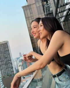 Satida Pinsinchai Most Liked Photos and Posts