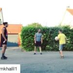 Sawsan Arsheed Instagram - #Repost @maximkhalil1 with @repostapp ・・My best team my Three Musketeers・ وهي اشترينا لاعب جديد للفريق😂😂.. في أي عيلة حابة تلعب مباراة 😬؟ #هاني_خليل #جاد_خليل #weekend #family #hani_khalil #jad_khalil #football #skills #play #players #funtime #goodtimes #lovely #moments @jad_khalil11 #happy #love_you_all #😍👍