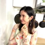 Saya Ichikawa Instagram - 最近の衣装など！プレバト、魔法のレストラン etc ⁡ ⁡ #カーディガン #ワンピース @sayakadavis #ピアス #リング @tallative_marrota #ブーツ　@alm._official ⁡ #トップス #ワンピース #サンダル @tela9official #ピアス @loni_jewelry_ #ゴールドリング @somnium_22 ⁡ #ワンピース @uttrykk_official #ビスチェ @tela9official #パンプス @lunique_official #ピアス @gemmaalus_japan #リング @zuttoholic ⁡ #リング　@cocoshnik_official #鳥のいるカフェ谷中本店 #フクロウおやばい ⁡抱負！更新頑張ります！ ⁡インターネットがんばります