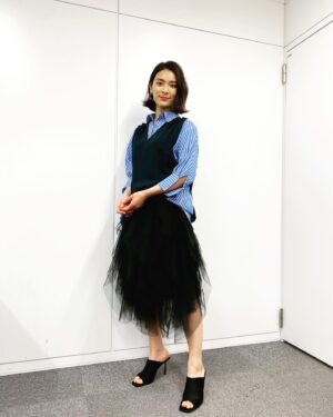 Sayaka Akimoto Instagram - お衣装達です。
素敵な衣装、ありがとうございましたー👸
お洋服のブランドはタグ付けしてまーす🌈