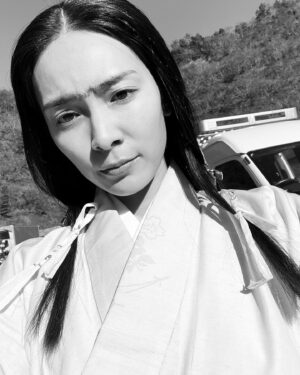 Sayaka Akimoto Instagram - #鎌倉殿の13人 

いよいよ明日スタートです。
巴御前も居るとか居ないとか。
鎌倉時代を生きた人々の人生が明日からまた命を取り戻して映像の中で生きていくんだなぁ。
そう考えると、とんでもない作品に参加しているんだなぁ、と自分でも驚きます。
でも、とても光栄な事でもある。
だけどちょっぴり不安な気持ちもある。

でもやっぱり沢山の方々に観て頂きたいです。
宜しくお願い致します。

1月9日(日)
［総合］夜8時
［BSP・BS4K］午後6時