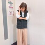 Sayaka Isoyama Instagram – 明日
7:30〜
日本テレビ系『シューイチ！』さんでは、
ハイカロリーなグルメロケしてきました！！
バトルの行方をお楽しみに！！

その後22:30〜
日本テレビ『金のツカミ』
めちゃくちゃ笑っぱなしの時間でした！！
新しいキャラクターが見られます！
芸人さん達は本当に素晴らしいです！！

シューイチ
シャツ、スカート　@dresslaveofficial

金のツカミ
ツイードトップス　@marmors_official
ロゴT @micaanddeal_official
パンツ　@jusglitty_official