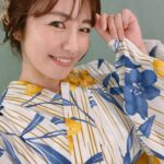 Sayaka Isoyama Instagram - あぁぁ、夏が終わりそう。 有吉さんによると、秋になったみたいですが、、、 まだ暑いうちに、 岩手のお祭り中継で着させてもらった浴衣姿を！！ 頑張って自撮りしました笑 可愛い浴衣着させていただいて、嬉しかったです♪ 夏の思い出。