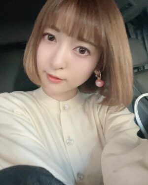 Sayaka Kanda Instagram - しゅわしゅわカーデ、デニムに合わせてみたよ。
#canone