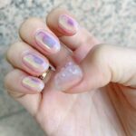 Sayaka Kanda Instagram - いってきました。 #ellenail #うるうるネイル #くまさんグミいるよ