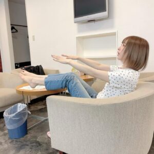 Sayaka Kanda Instagram - メークが早く終わったら、リラックスタイムです。