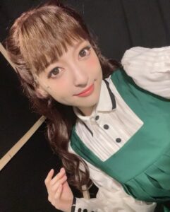 Sayaka Kanda Instagram - いちばん好きなお衣装のイライザ！ 今年も袖を通せて嬉しいです^ ^ #マイフェアレディ #イライザ #撮影の時だけマスク外してます