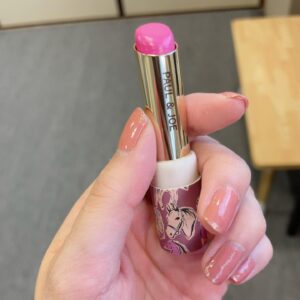 Sayaka Kanda Instagram - ネイルに続いてキャロルリップ！
大好きなPAUL&JOEのN222さくらピンクです🌸
白肌に見えるすごく可愛いピンク🌸
#キャロル