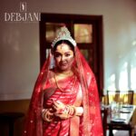 Sayantani Guhathakurta Instagram – ‘ আলো – ছায়া ‘ 
In Frame – @sayantaniguhathakurta
.
.
Dear All beautiful bride, you deserve to shine on your special day. To achieve this stunning look, or to create a unique style of your own, feel free to message us. We’re here to help you look your best! 😉 
.
.
Stylist- @debjanighoshofficial
Makeup- Suman Ganguly 
Photography- @rupsu_debnath_photography 
Location- @thebhawanipurhouse
.
.
FOR BOOKING AND OTHERS ENQUIRY DM📩 OR WHATSAPP 
7️⃣0️⃣0️⃣3️⃣8️⃣2️⃣9️⃣8️⃣3️⃣6️⃣
.
.
SHIPPING ALLOVER INDIA 🇮🇳 
.
.
ALSO AVAILABLE CUSTOMIZATION ✔ ✔
#weddingwear #bridedress #customizeoutfit #weddingoutfit #bengalibride #bangalibiye #bangaliana #specialday #designerputfit #debjanighoshofficial
