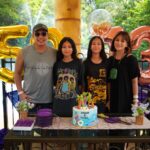 Sazzy Falak Instagram - Sharing with you guys the super fun time we had in @sunwaylagoonmalaysia celebrating my twin daughters @imaanlilytiararose and hubby’s @nash_idrus birthday two weeks ago. So much to do, so much to explore and just so much to eat! That’s all I can say about what happened that day. The adult guests banyak makan, the teenagers banyak naik rides and slides non stop. Haaaa… sampai kena panggil2 diorang suruh makan lagi takut tak cukup tenaga 😅 Some of us even stayed on for the night park. Even though I couldn’t feel my legs by then but just seeing my girls and their friends having fun, gave me more energy to stay on. It was a whole day affair indeed! Once again, thank you @sunwaylagoonmalaysia for giving the best day ever! #sunwaylagoonthemepark #imaanlilytiararose #nash50 #imaantiaranash