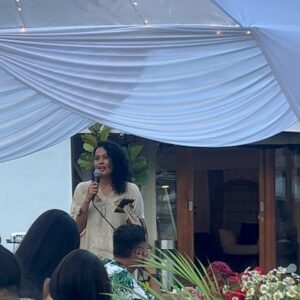Sazzy Falak Instagram - On the 24th of February 2024, 

Hubby @nash_idrus and I made our way to @tiarasaescapes to celebrate @elynaeffendi & @mas_memeds’ 20th wedding anniversary and what a gorgeous occasion it was! 

Organised by the amazing party planner @jeslinahashim, everything was planned to the tee!

20 years of marriage is no feat! Congratulations to the amazing couple who showed us that strength and patience really do pay off. 

We love you both so much!