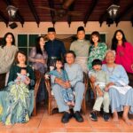Sazzy Falak Instagram - The Falaks Raya family portrait . #TheFalaks #nashsazzyraya #imaanlilytiararoseraya #idrisnashnazrilraya #aidilfitri2024