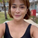 Sazzy Falak Instagram - As soon as the recent school end holiday began, us family made our way again to Cherating to check out the @cisf.2024 and to continue our surfing lessons. Here are some videos from the trip because this Momma malas nak edit 🤪🤣 1. Arrived Cherating on 10th evening and I had the biggest smile on my face 2. Kids running to the beach 3. The atmosphere of the Cherating International Surfing Festival 4. Dinner spread at Nabil’s Ikan Bakar Cherating 5. Invited Imaan’s bestfriend Naeema and her family. I was especially excited to have the mom @aznida.az join me on this trip as we got close during the kids many standard 6 activities as of late 6, 7, 8. Enjoying the nighttime activities that @cisf.2024 had to offer
