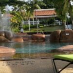 Sazzy Falak Instagram - Staying in the @westinlangkawi villa has its perks, like privacy for instance and huge space to chill with your family or group of friends. Tapi rindu jugak nak lepak kat the main pool area and hang out at the restaurants like Tide Cafe that’s situated by the beach. So this morning I decided to go explore the beach and hotel by myself since @nash_idrus and Tiara went to Chenang to surf, and Imaan and Idris were still recovering from their fever. Nothing like enjoying the morning sun at the beach ☀️🏝️