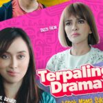Sazzy Falak Instagram - Hope you guys enjoyed “Terpaling Drama” this morning on the 5th of Syawal. Pretty sure you can catch it on Astro Go if you missed it. Had a blast shooting this tele with @liyanajasmay and the @mermaidstudios team. I got to explore the “Makcik Bawang” side and the “Datin Sri” side of me which was fun 🤩 #astroria #terpalingdrama Starring @nurel_baharin @mustaqimbahadon @razinq @darienaeld @zalfazin