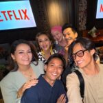 Sazzy Falak Instagram - @netflixmy Buka Puasa at @dewan.space ❤️❤️❤️ Wearing @syomirizwagupta