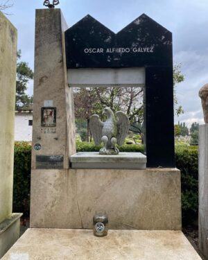 Sebastián De Caro Instagram - Panteón de los artistas 2