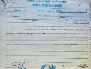 Sebastián De Caro Instagram - Objetos de Tita Merello (colección personal) recibo de joyas, tres telegramas de Bala y señora, Libertad Leblanc y Juan Carlos Calabro. Manuscritos de Tita y una carta para ella de Eva Franco. #titamerello