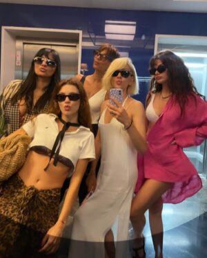 Seda Akman Instagram - It was a perfect weekend 🌞
@elleturkiye 
#elleweekend 
@cemx 
@aysegulsenerpr