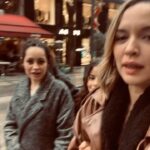 Seda Türkmen Instagram - Dış sokak hala yeğen soğuk eğlence kahve ekip!!!! Ne varsa 🫠🫶🏽