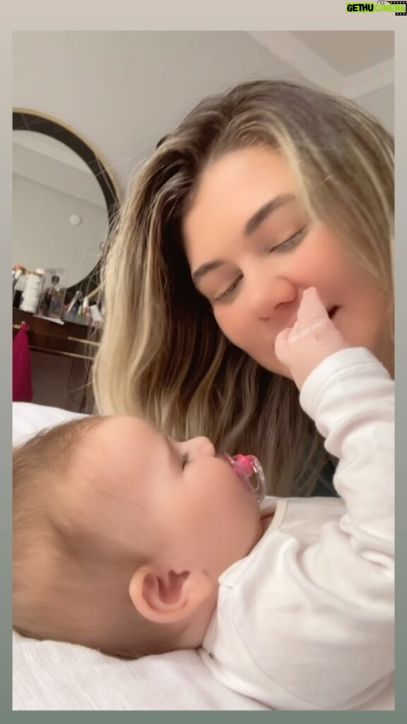 Seda Tosun Instagram - Maşallah 🧿👶🍼🩷🎀