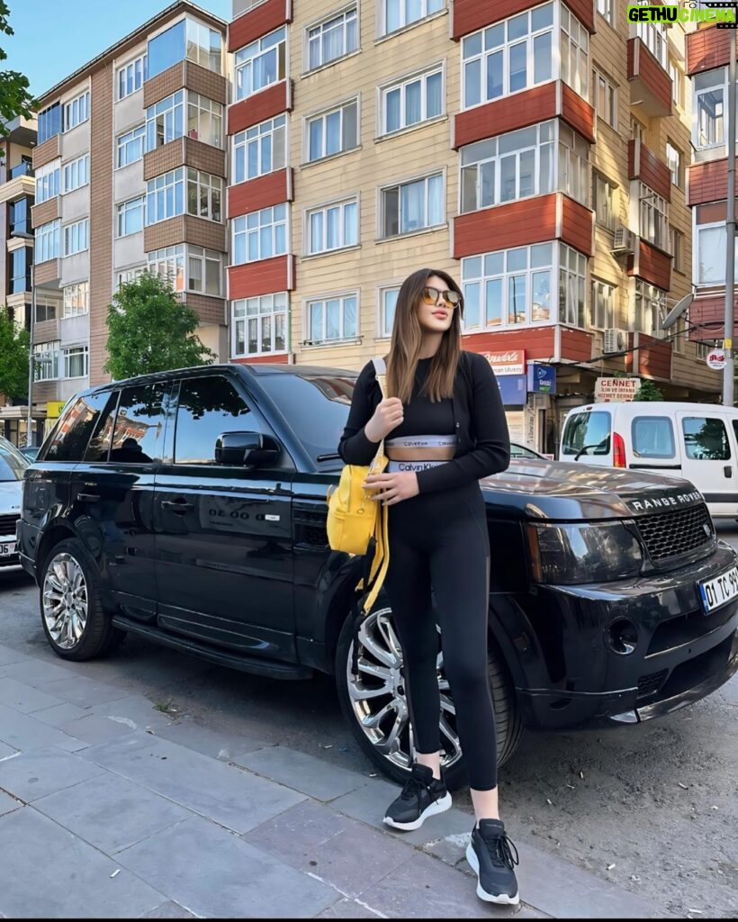 Seda Tosun Instagram -