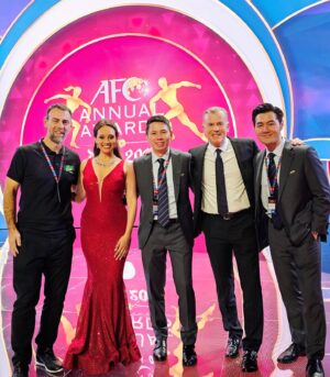 Seema Jaswal Instagram - Last week I returned to Qatar to host the Asian Football Confederation Awards at the Al Mayassa Theatre in Doha. It was an absolute honour to host the @theafchub awards alongside John Dykes as we celebrated some true icons in the game we all love. 

Congrats to both Australia’s @samanthakerr20 and Saudi Arabia’s @29salem who picked up Player of the Year Awards. 

With the Asian Cup kicking off in January 2024 I’m sure we will be celebrating even more Asian stars shining this time next year. 

It was also extra special for me as the last time I was in Doha I was 8 months pregnant whilst presenting for @itvfootball at the @fifaworldcup 

This time I returned to Qatar with my daughter now 8 months old! My little Bubba got to see Mummy at work but also got to enjoy some sun, sand and sea which she loved. 🥰

Great to work with @johnmdykes one of the very best in the business, a true gentleman and a presenter I have learned so much from. 

Special mention to the team behind the scenes, you were all brilliant and made my job so much easier. Thank you. 

Finally, thanks to the AFC team for having me.💛

#afcawards2022 #asianfootball #qatar #afccup #asiancup2023 #picoemea #tbt #wornbysj💫 #malabargoldanddiamonds #seemajaswal #btsedits #videoedits #mypics #throwbackthursday