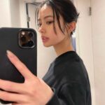 Seira Anzai Instagram -