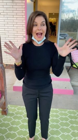 Sela Ward Instagram - Oh my goodness y'all! So proud of all of the exciting renovations we've completed at Hope Village for Children! I want to personally thank the many donors who helped make this beautiful new space possible. THANK YOU! 

Here are just a few of those that were involved:
@stonesourcellc 
@vikingrange 
@windyoconnorofficial 
@florsquares 
@ridgelandspecialtyhardware 
@williamssonoma 
@westelm 
@potterybarn
@loweshomeimprovement 
@couturelamps 
@glassincorporated
@halliewardinteriors