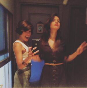 Selen Seyven Instagram - #trowback🔙 
@oya.wf 👭🏻