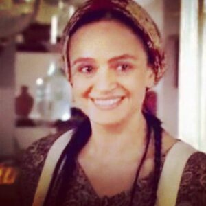 Selen Uçer Instagram - Ne güldündü canım ?😏 #tbt #2011 #kısaömürlüpeksevgilibikişi #Kirraz