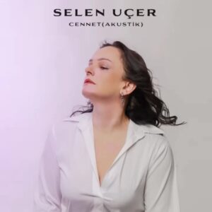 Selen Uçer Instagram - Ve ‘cennet’ akustik de tüm digital platformlarda 💫 🍀 🧿🙌🙏🧞‍♀️ Söz-müzik @demirhanbaylan Düzenleme @tolgagorsev 
———Cennet———-
‘Beraber cennetten kovulduk  buralara geldik, nerdesin?
Dünya hapishanesinde bir tek sana güvenirdim, kimlesin?
Ve ben bir kırılgan serseriydim, seni sevdim
Yalancı, yılandan neler öğrendim…
Belli ki boşuna kovulmamışız sonsuzda kayıp cennetten
Dünya hapishanesinde tek gün bile işkence'sensizken
Erkekler duygusuz olurmuş, kadınlar bilmece'tahminen
Ve ben bir kırılgan serseriydim, seni sevdim
Yalancı, yılandan neler öğrendim…
Belli ki boşuna kovulmamışız sonsuzda kayıp cennetten
Bir an bile bana niye diye sormadın.
O Yılan bozguncu, doğru
Artık ne cennet isterim, ne de cehennemdir derdim
Sorumlusun
Ve ben bir kırılgan serseriydim, seni sevdim
Yalancı, yılandan neler öğrendim…
Belli ki boşuna kovulmamışız sonsuzda kayıp cennetten’