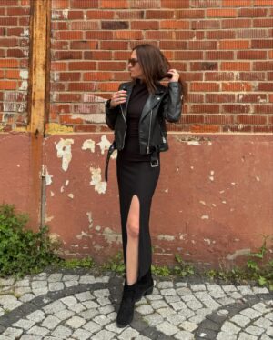 Selen Öztürk Instagram - Benden , setten , bizden … ✨ Anlar anılar ✨

Akşama görüşürüz 🙏