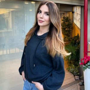 Selen Soyder Instagram - Hello Spring🌸🌬🍓