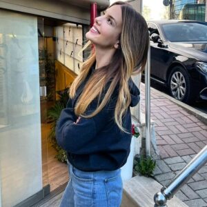 Selen Soyder Instagram - Hello Spring🌸🌬🍓