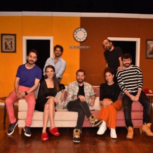 Selen Soyder Instagram - 🎭 Hangisi Karısı🎭  #runforyourwife  #raycooney