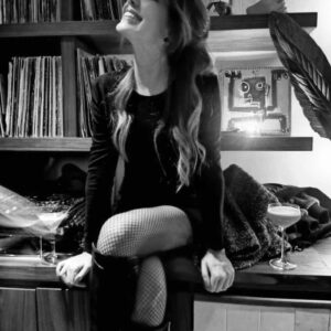 Selen Soyder Instagram - 🖤🤍🦅