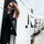 Selen Soyder Instagram - Oto pazarında artış var mı? 🚐 Artiz mi? Ne artizi?🥲