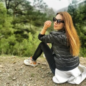 Selen Soyder Instagram - That spring the wind blows🐉🌬🐉